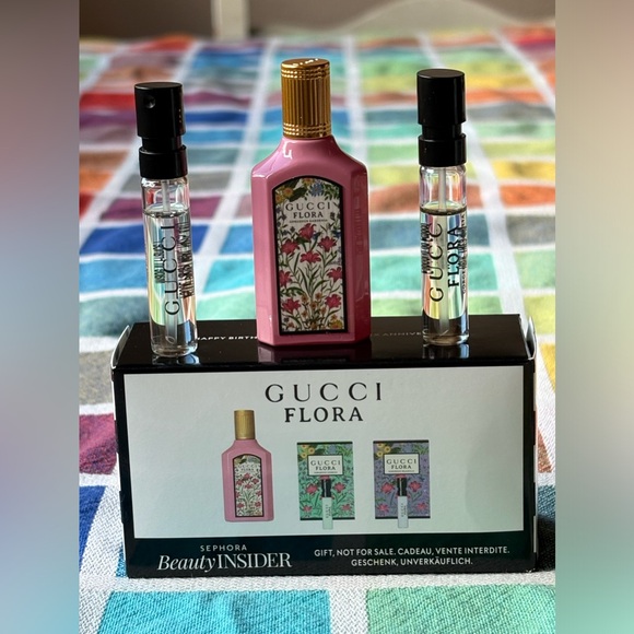 Gucci Other - 💐 GUCCI FLORA MINI PERFUME SET 💐  NWT 💐